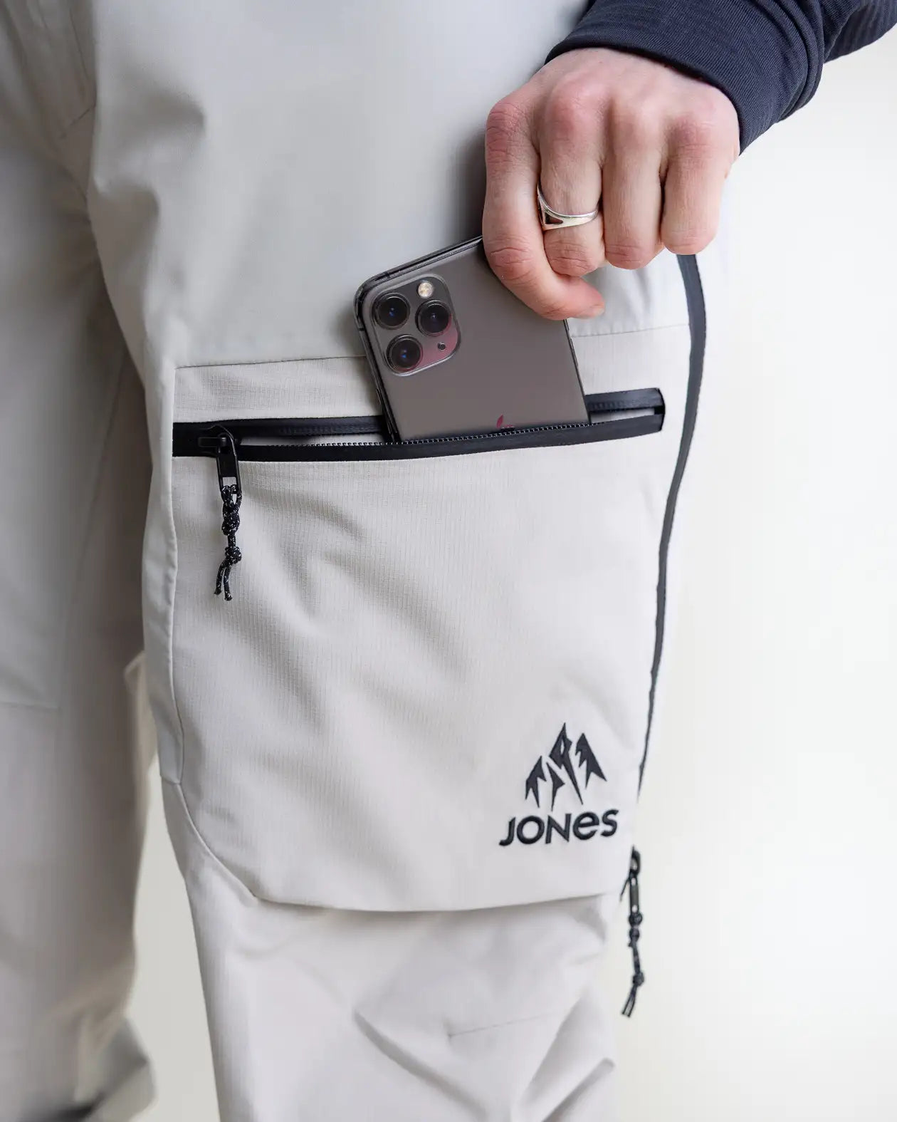 jones-snowboards-mtn-surf-recycled-pants-donna-2026 image 8
