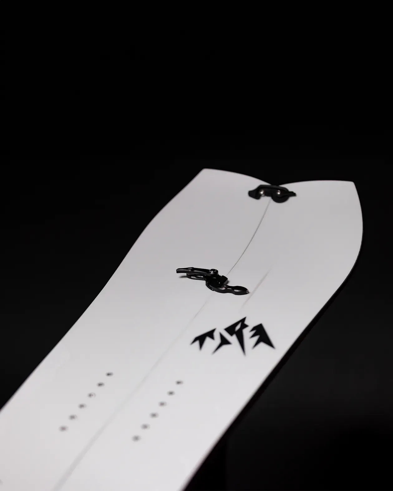 jones-snowboards-ultralight-butterfly-splitboard-splitboard-touring image 8