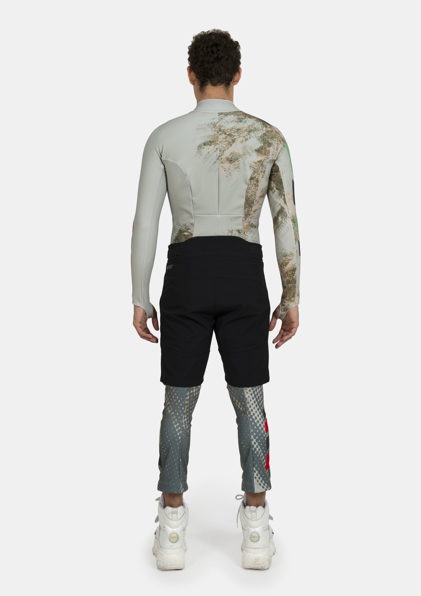 vist-jasper-fly-training-shorts-unisex-nero image 6