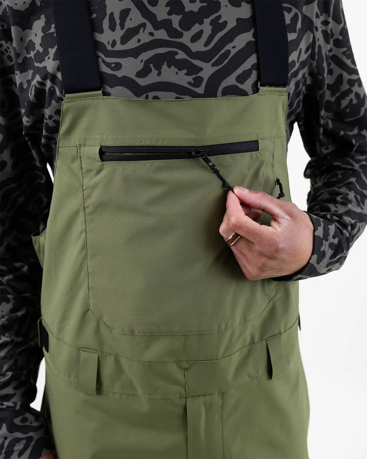 jones-snowboards-mtn-surf-recycled-bibs-2026-uomo image 8
