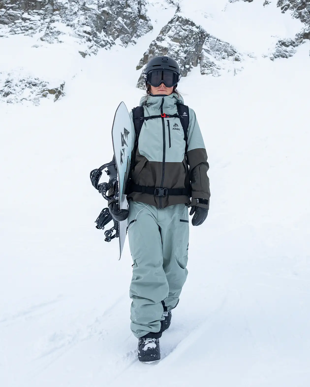 jones-snowboards-women-s-deeper-gore-tex-insulated-jacket image 2