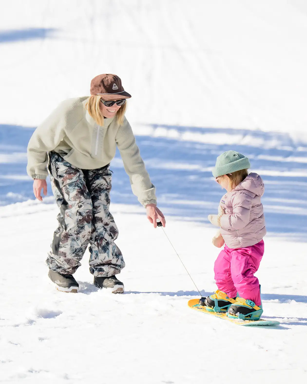 jones-snowboards-kids-happy-mountain-package-tavola-attacchi-bambino image 3